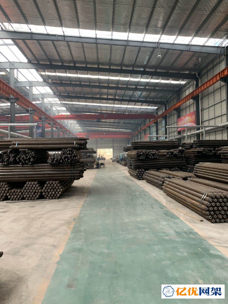 凌海网架配件加工车间